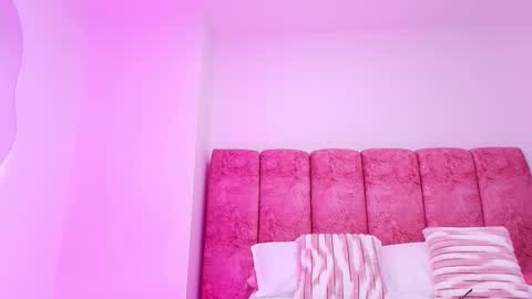 Kendall online show from 11-10-25, 11:53