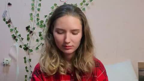 _kikiclark_ online show from 03-04-26, 08:59