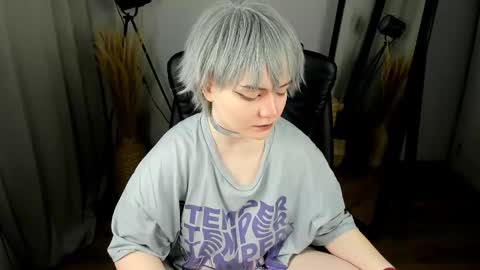 Li online show from 09-12-25, 08:42