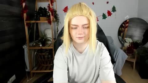 Li online show from 12-17-25, 08:15