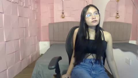 Jalina online show from 10-21-25, 01:01