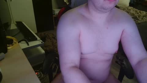 Snapshot of _kitsu_ chatting on 02-13-25, 01:08 _kitsu_ online show from 02-13-25, 01:08