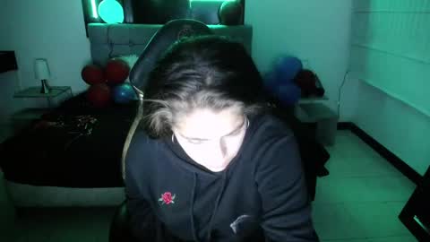 _kitten_1 online show from 02-19-25, 07:06