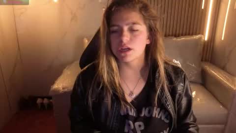 _kitten_1 online show from 01-08-26, 03:20