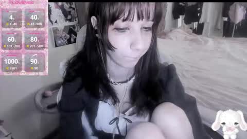  kuro  online show from 02-25-26, 07:51