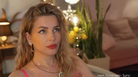 Snapshot of _lady__m_ chatting on 05-11-26, 10:43 _lady__m_ online show from 05-11-26, 10:43