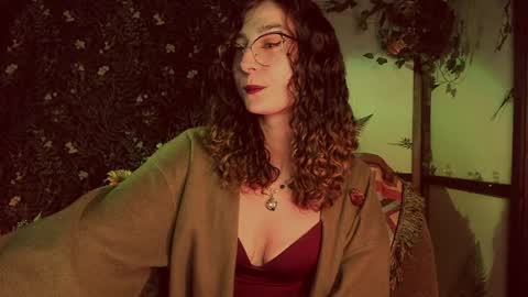 Snapshot of _lady_luna_ chatting on 12-10-24, 12:06 Lady Luna online show from 12-10-24, 12:06