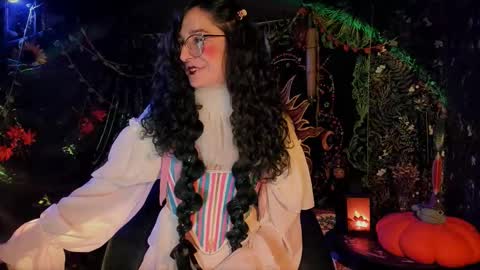 Snapshot of _lady_luna_ chatting on 11-01-25, 12:23 Lady Luna online show from 11-01-25, 12:23