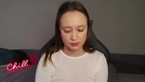 _lalune_ online show from 11-24-25, 09:53