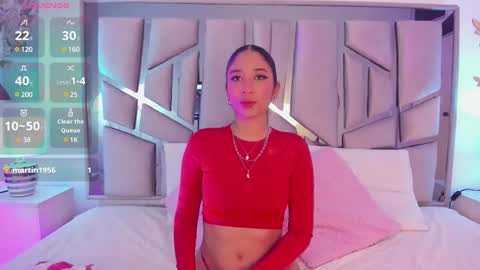 Lanna  online show from 01-27-25, 12:33