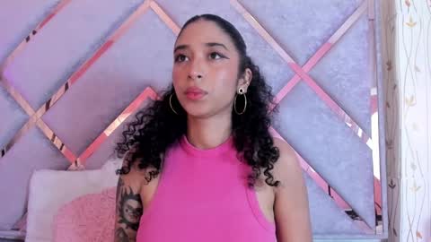 Lanna  online show from 02-10-25, 06:42