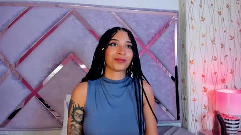 Lanna  online show from 03-06-25, 06:05