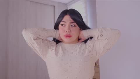 Alejandra suescun online show from 02-03-25, 05:03