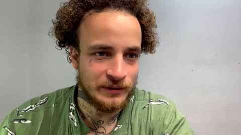 Layne online show from 10-29-25, 07:10