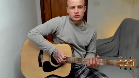 Layne online show from 04-10-26, 11:59