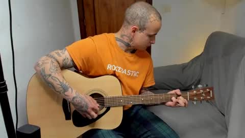 Layne online show from 05-15-26, 04:25