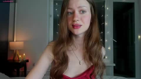Snapshot of _leksi_ chatting on 01-12-25, 09:29 leksi online show from 01-12-25, 09:29