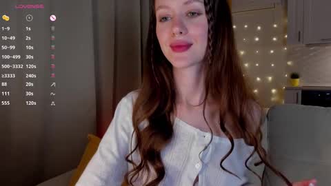 Snapshot of _leksi_ chatting on 02-11-25, 08:31 leksi online show from 02-11-25, 08:31