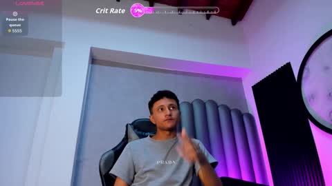 _leohot_ online show from 11-09-25, 03:38