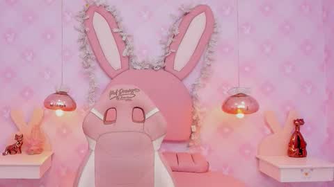  Lia Swan  online show from 11-04-25, 03:49