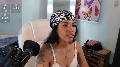 Snapshot of _lili_rose chatting on 01-25-25, 08:53 Lili online show from 01-25-25, 08:53