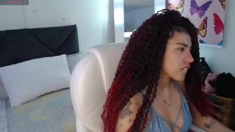 Snapshot of _lili_rose chatting on 02-09-25, 08:56 Lili online show from 02-09-25, 08:56