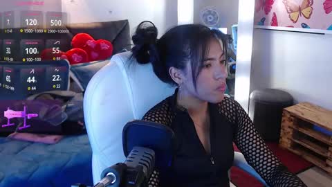 Snapshot of _lili_rose chatting on 03-08-25, 09:08 Lili online show from 03-08-25, 09:08