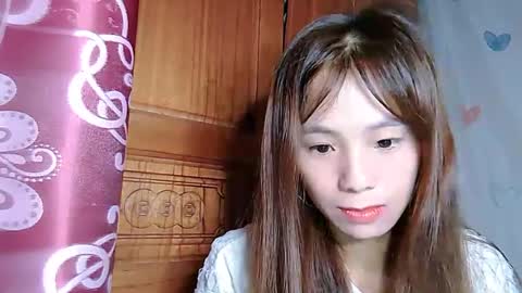 _lily0_ online show from 07-24-26, 12:52