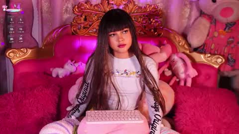 Snapshot of _little_glrl_ chatting on 11-22-25, 10:25 _little_glrl_ online show from 11-22-25, 10:25