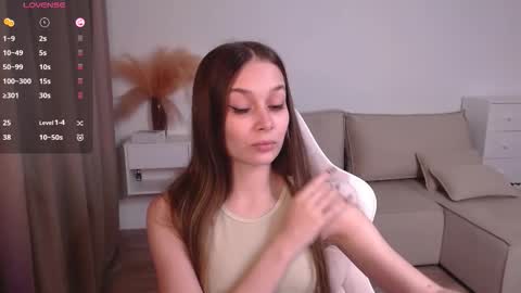 Amelia                        online show from 10-15-25, 09:15