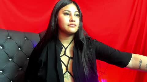 Ivy 3 online show from 01-17-25, 03:53