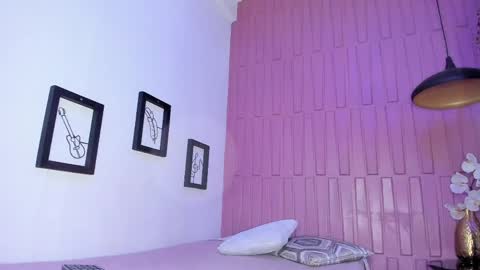 Anna online show from 04-17-26, 11:57