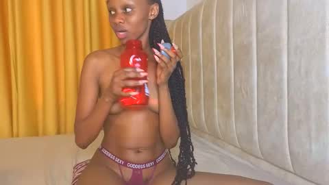 Littlevenus online show from 11-01-25, 12:07