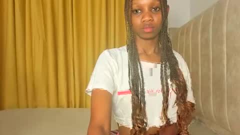 Littlevenus online show from 11-29-25, 11:19