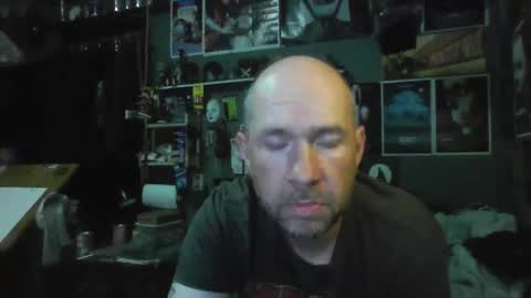 That guy online show from 03-09-26, 04:27