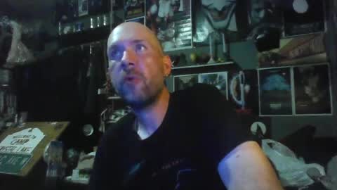 Snapshot of _longfellow chatting on 06-15-26, 04:36 That guy online show from 06-15-26, 04:36