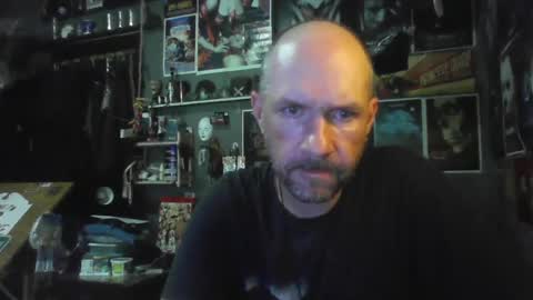 Snapshot of _longfellow chatting on 06-17-26, 08:10 That guy online show from 06-17-26, 08:10