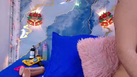 Lorrayne online show from 12-22-25, 12:13