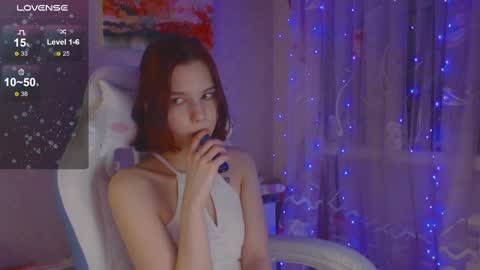 Lu online show from 03-06-25, 07:21