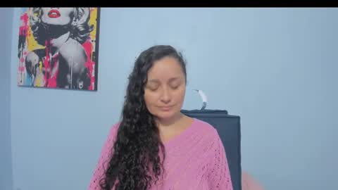  luna  sweet  online show from 02-25-26, 06:39