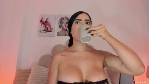 Snapshot of _luuciana_ chatting on 06-12-26, 04:33 _luuciana_ online show from 06-12-26, 04:33
