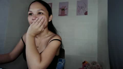 Snapshot of _m1ssj3n chatting on 06-12-26, 04:00 _m1ssj3n online show from 06-12-26, 04:00