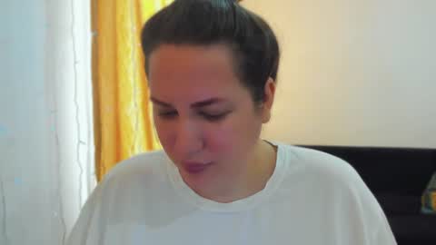 Snapshot of _madalexa_ chatting on 06-22-26, 07:05 Alexa online show from 06-22-26, 07:05