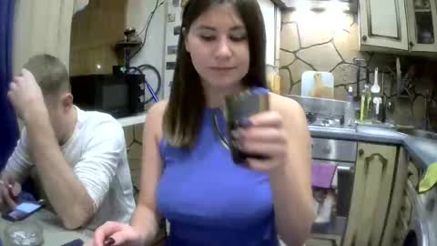 Snapshot of _magic_kis chatting on 12-12-24, 08:21 _magic_kis online show from 12-12-24, 08:21