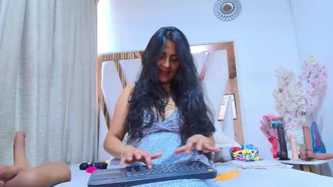 _marcela__ online show from 11-12-25, 12:38