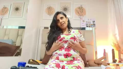 Snapshot of _marcela__ chatting on 07-08-26, 11:48 _marcela__ online show from 07-08-26, 11:48
