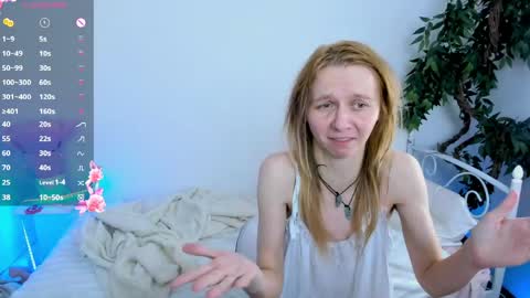 Snapshot of _mari_so chatting on 05-03-26, 04:29 Scarlett online show from 05-03-26, 04:29