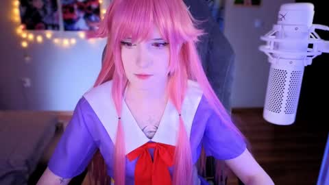 Snapshot of _mariko_ chatting on 01-23-25, 03:22 Mariko online show from 01-23-25, 03:22