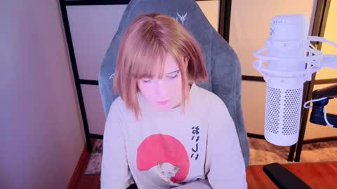 Snapshot of _mariko_ chatting on 01-09-26, 03:26 Mariko online show from 01-09-26, 03:26