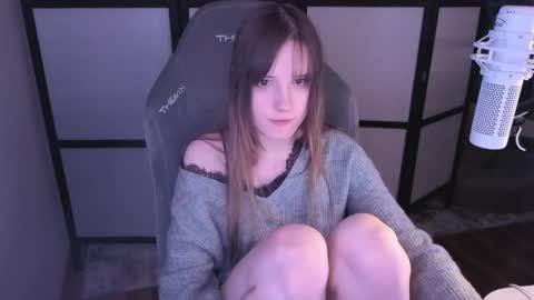 Snapshot of _mariko_ chatting on 05-15-26, 02:57 Mariko online show from 05-15-26, 02:57